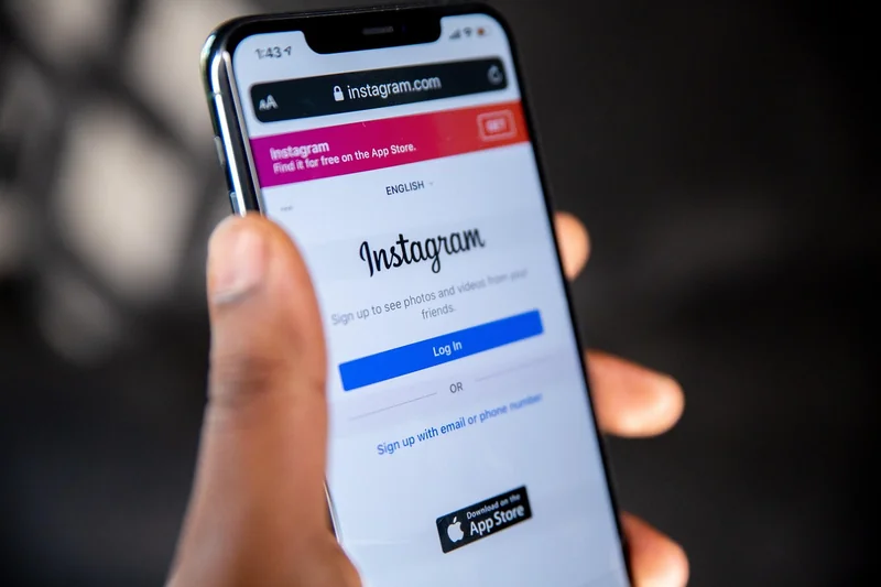 Feed vs Reel : la confusion qui tue ta stratégie